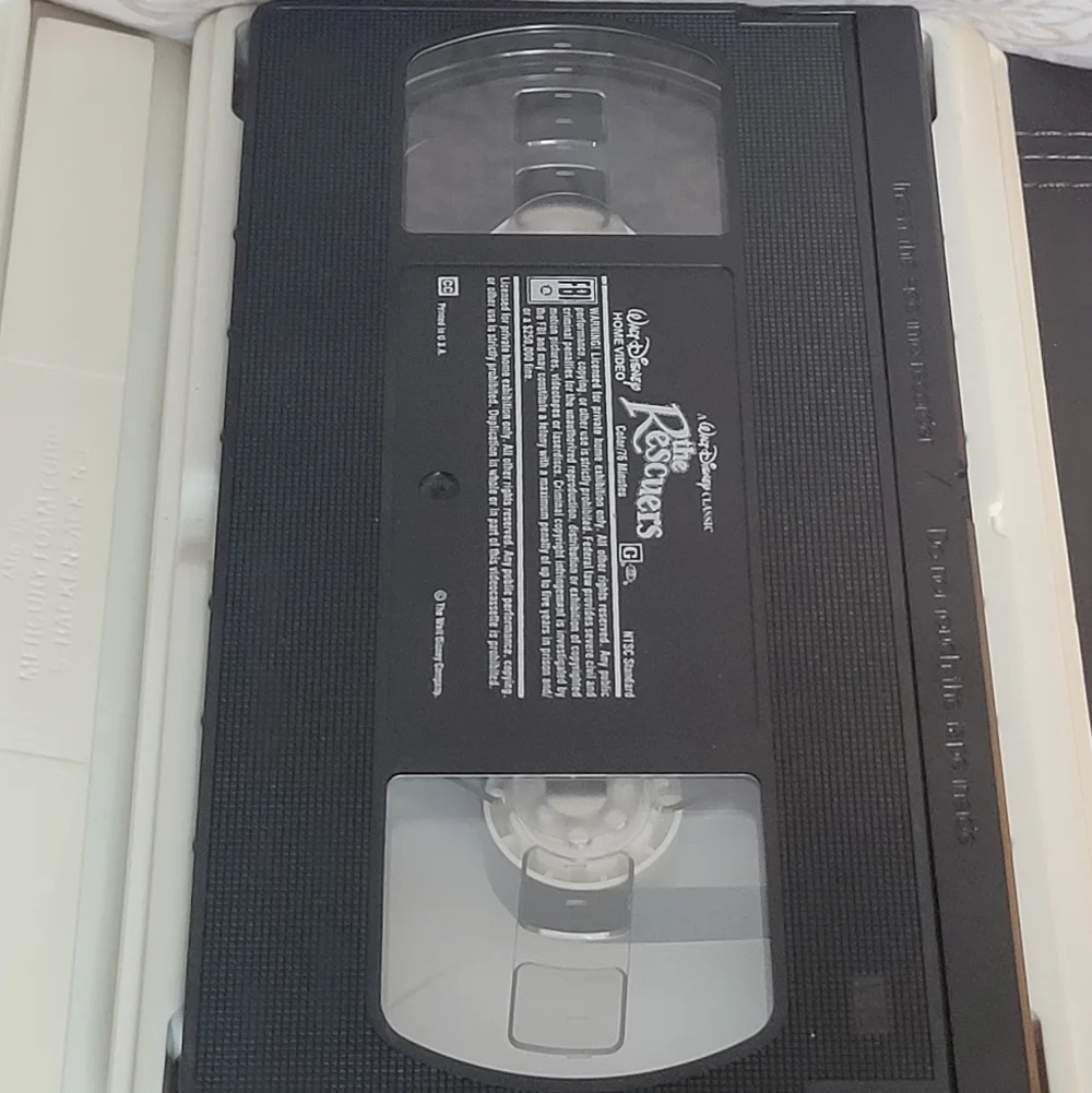Rare Disney Black Diamond VHS – The Rescuers + Proof of Purchase